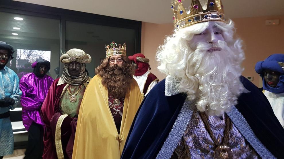 Recull fotogràfic de les festes de Nadal a Olost i Santa Creu