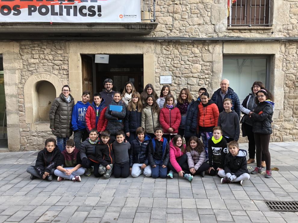 Els alumnes de 5è i 6è presenten el seu projecte de Cooperativa escolar 