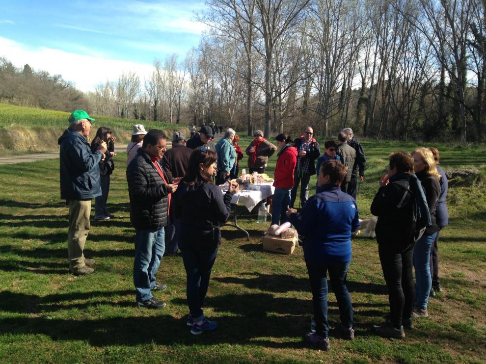 Unes 40 persones participen a la Caminada Saludable organitzada pel CAP d'Olost