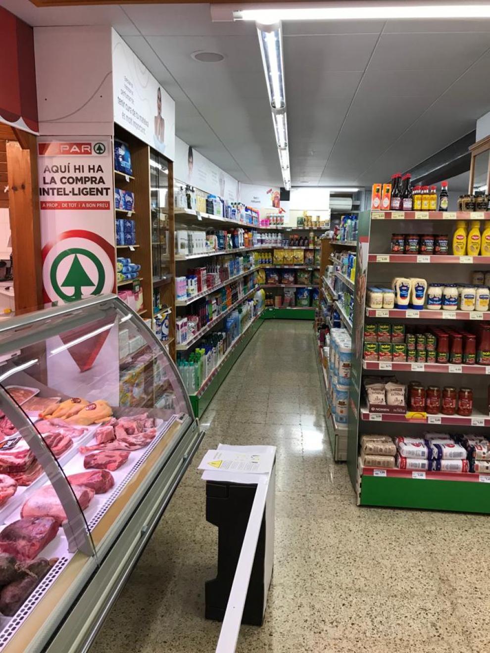 En Josep Maria i la Conxita deixen el Supermercat Spar d'Olost