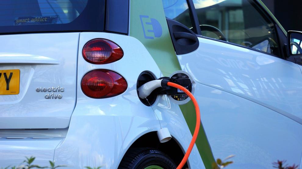 L’Institut Català d’Energia obre la convocatòria de subvencions per a vehicles elèctrics i punts de recàrrega elèctrica