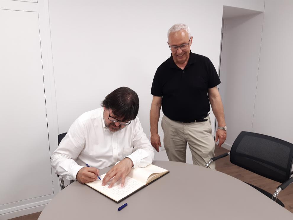 El diputat de l'Àrea d'Infraestructures de la Diputació visita Olost