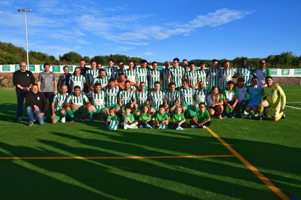 El 25 d'octubre Olost va celebrar el partit inaugural per estrenar oficialment el camp de futbol de gespa artificial